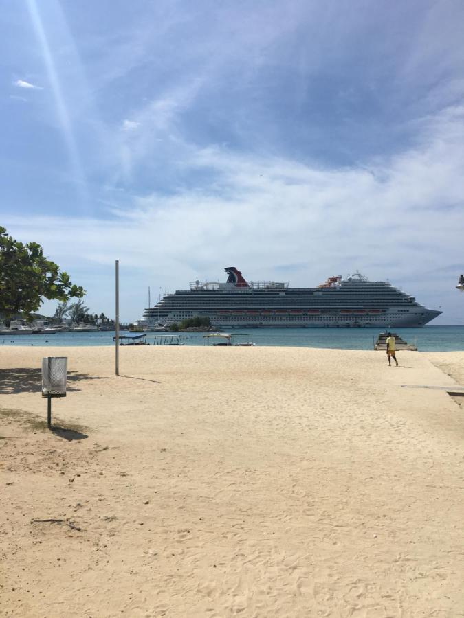 #D1 Castle Studio Wifi King Bed Ocho Rios Jamaica Kültér fotó